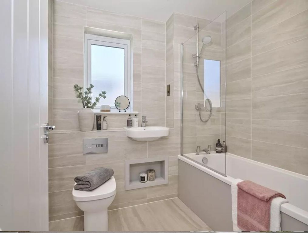 Additional image 8 of 3 bed detached house for saleThe Crescent, Stoke On Trent ST3