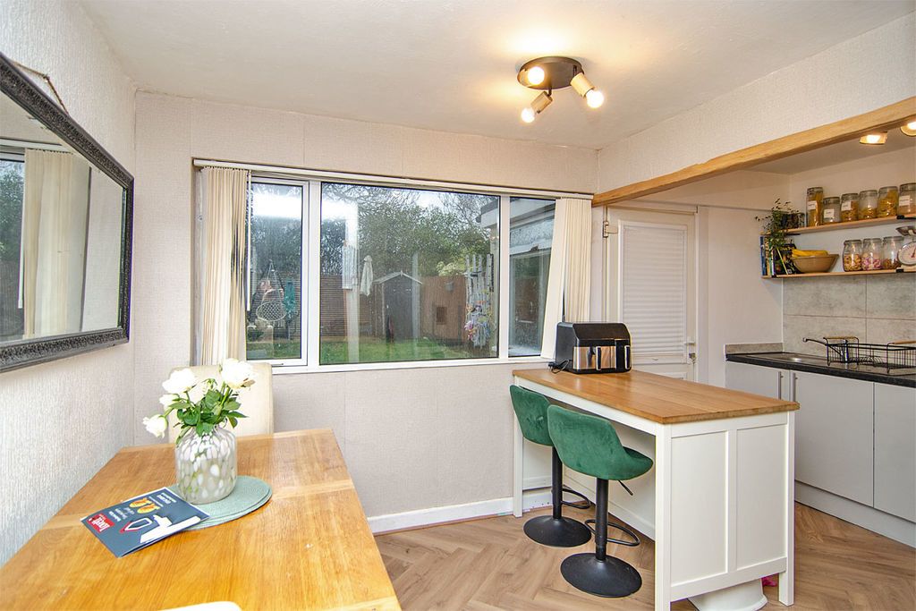 Additional image 5 of 3 bed property for saleThistledown Avenue, Burntwood WS7