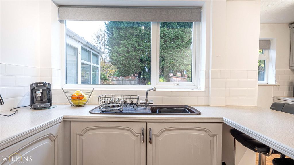 Additional image 5 of 3 bed semi-detached house for saleYenton Close, Tamworth, Staffordshire B78