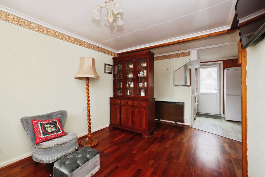 Additional image 7 of 3 bed detached bungalow for saleKitchener Road, Amesbury, Salisbury SP4