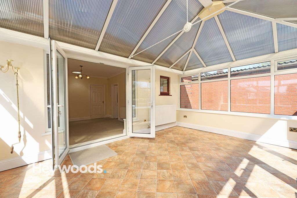Additional image 7 of 2 bed detached bungalow for saleLower Milehouse Lane, Newcastle ST5