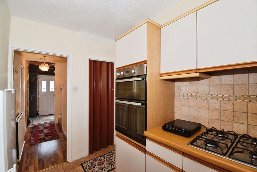 Additional image 13 of 3 bed semi-detached house for saleMere Road, Wigston, Leicestershire LE18