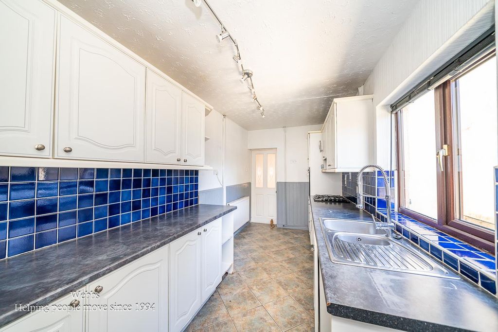 Additional image 8 of 3 bed end terrace house for saleUpper Landywood Lane, Cheslyn Hay, Walsall WS6