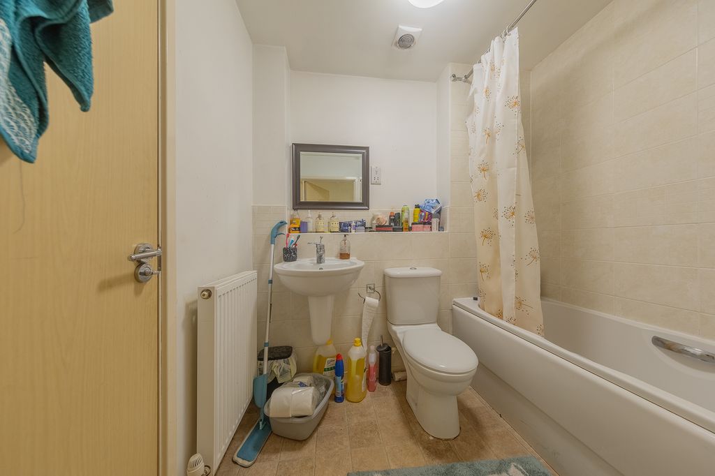 Additional image 8 of 2 bed flat for saleCaxton Court, Burton Upon Trent DE14