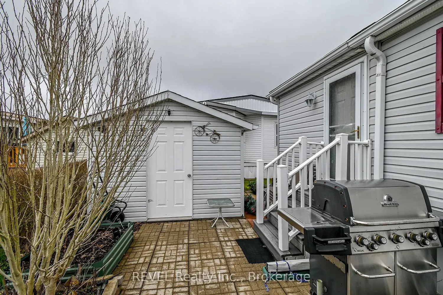 Additional image 11 of 3033 Townline Road 115