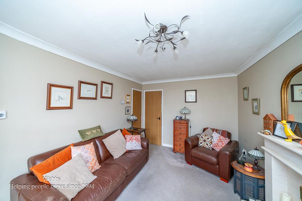 Additional image 6 of 2 bed semi-detached house for saleBurnet Grove, Featherstone, Wolverhampton WV10