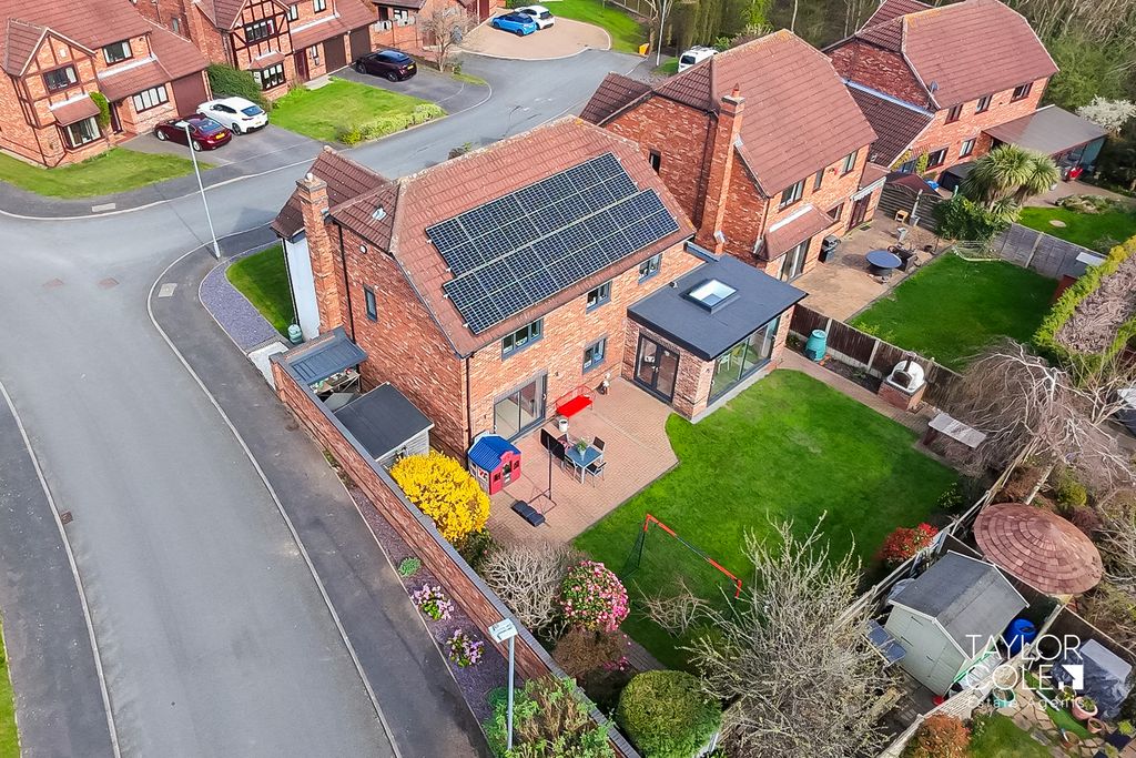 Additional image 43 of 5 bed detached house for saleShannon, Belgrave, Tamworth, Staffordshire B77