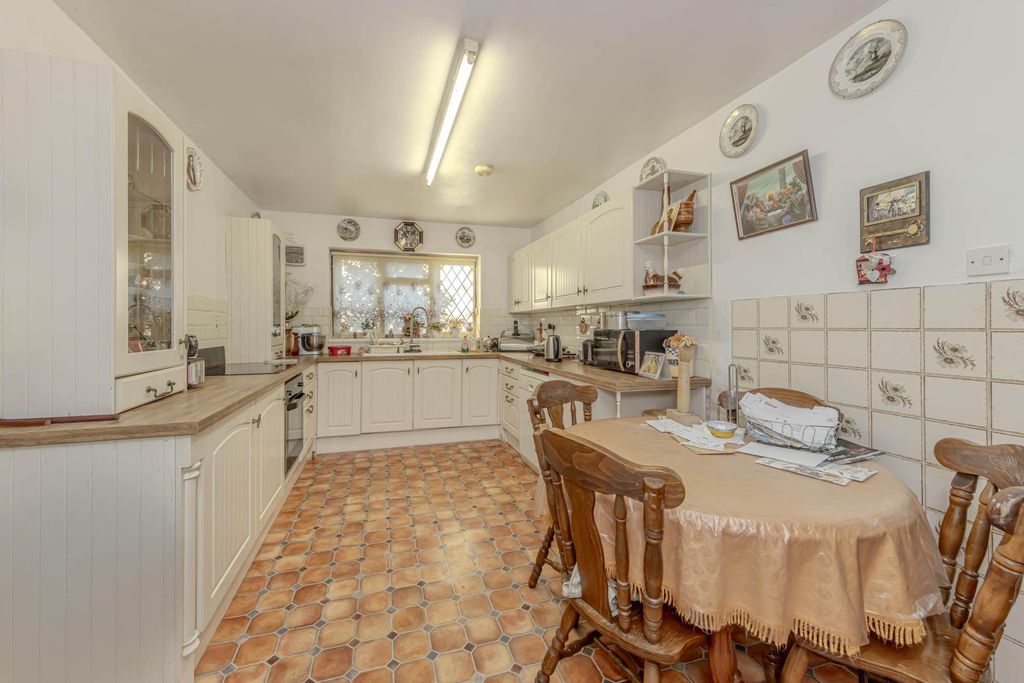 Additional image 9 of 5 bed detached house for salePoplar Drive, Meir Heath, Stoke On Trent ST3