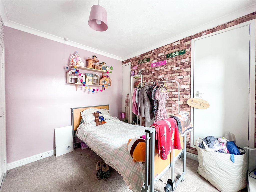 Additional image 14 of 4 bed terraced house for saleCruso Street, Leek ST13