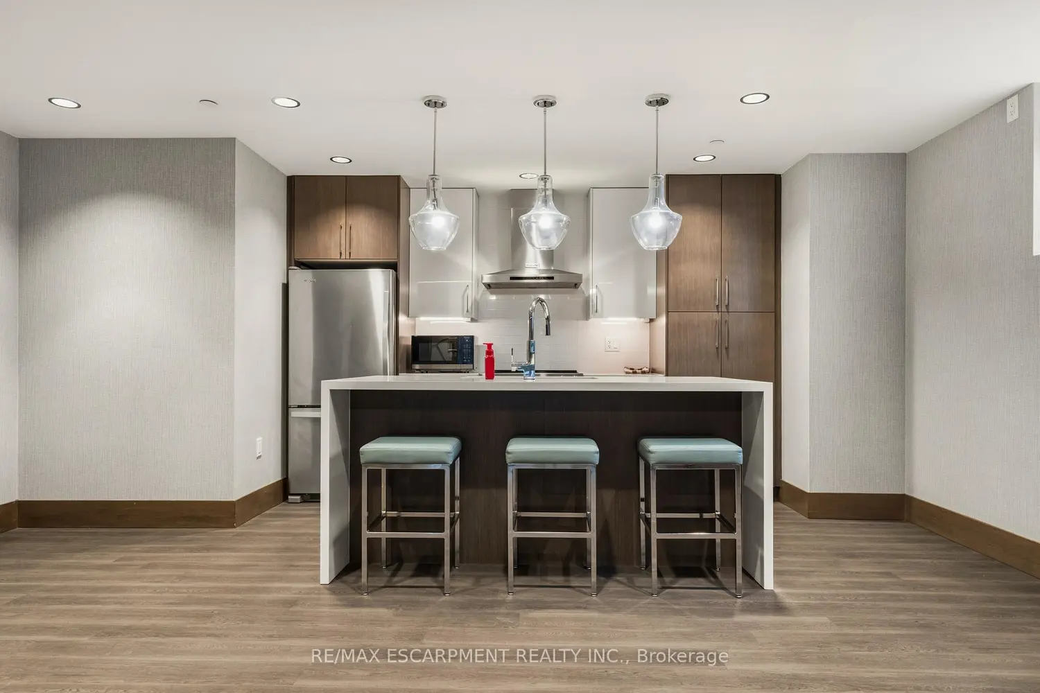 Additional image 20 of 16 Markle Crescent 413
