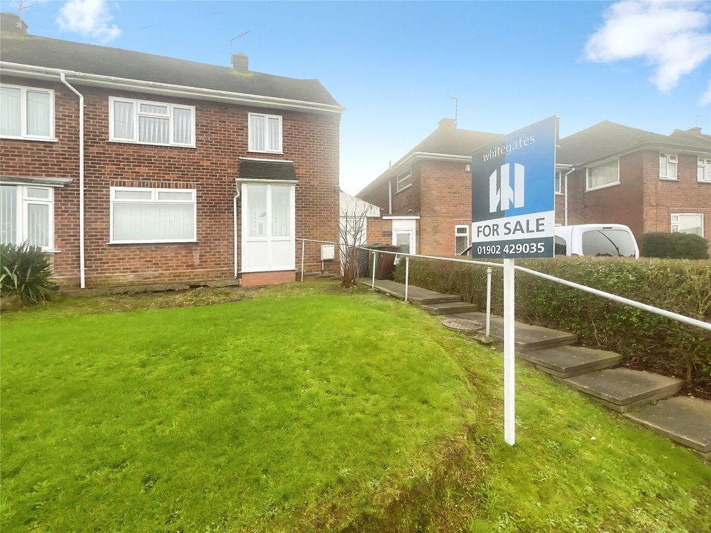 3 bed semi-detached house for saleStourton Drive, Wolverhampton, West Midlands WV4