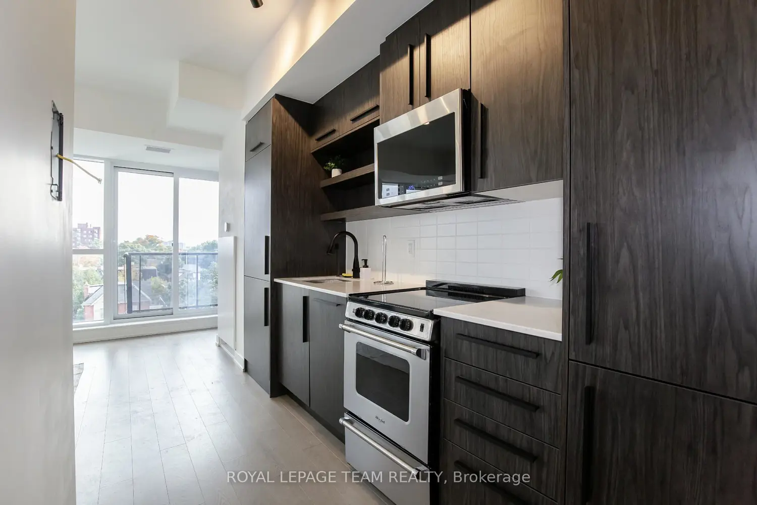 Additional image 3 of 560 Rideau Street 501