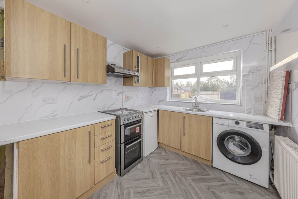 Additional image 7 of 3 bed semi-detached house for saleTimmis Street, Stoke-On-Trent ST1