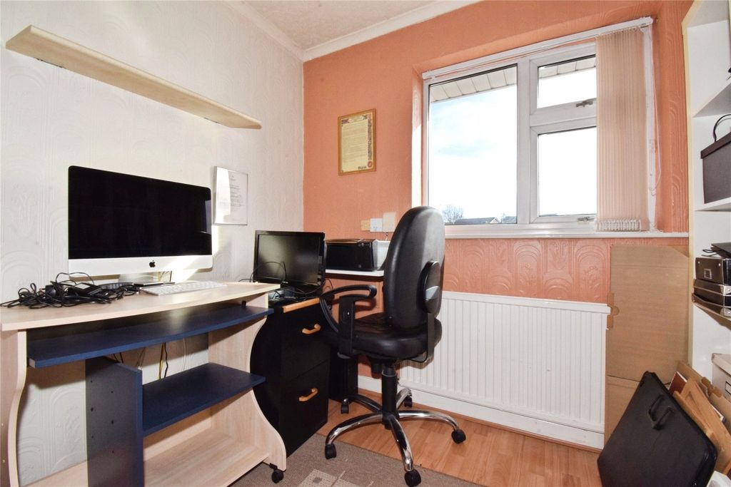 Additional image 9 of 3 bed semi-detached house for saleMilton Close, Wigston, Leicestershire LE18