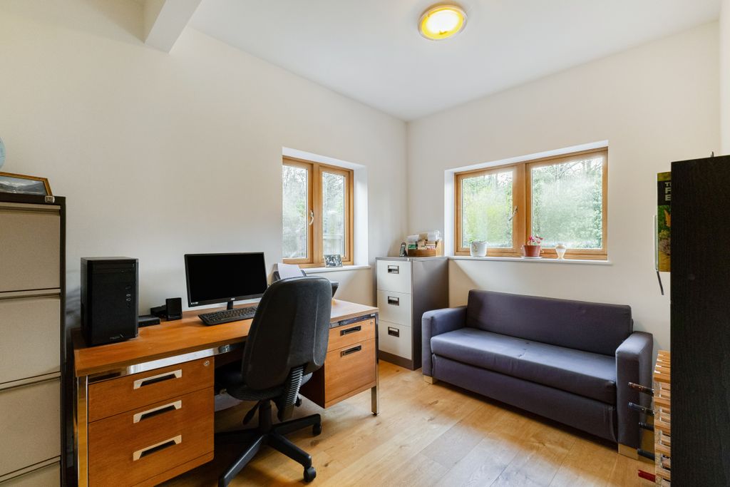 Additional image 18 of 5 bed detached house for saleAlderbury, Salisbury SP5