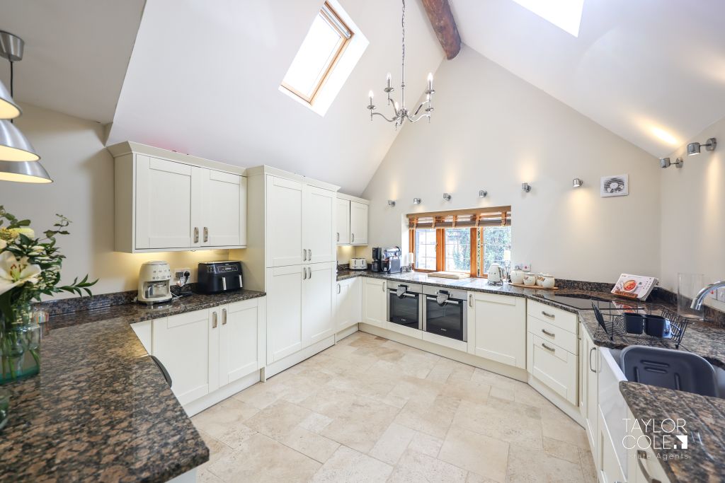 Additional image 9 of 6 bed detached house for saleBotts Lane, Appleby Magna, Swadlincote DE12