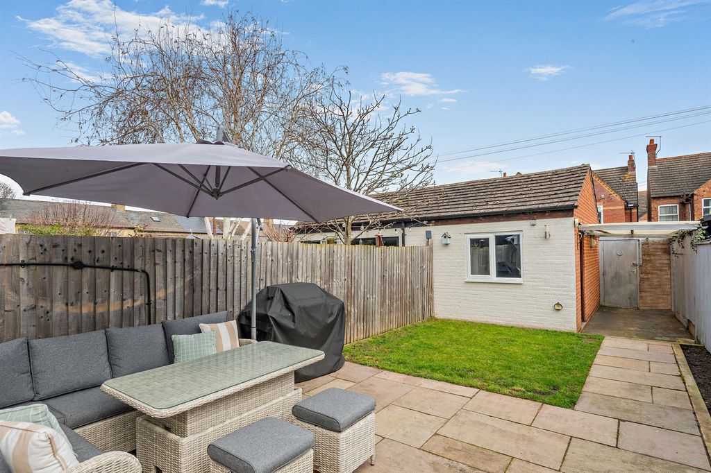 Additional image 9 of 3 bed terraced house for saleKings Road, Stamford PE9