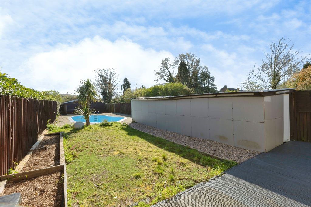 Additional image 14 of 4 bed semi-detached house for saleLoughborough Road, Birstall, Leicester LE4