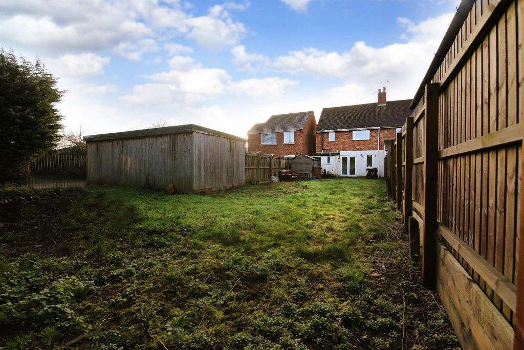 Additional image 23 of 3 bed semi-detached house for salePrincess Road, Uttoxeter ST14