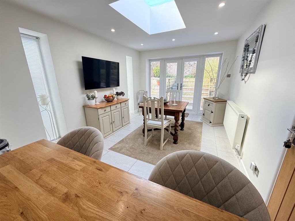 Additional image 7 of 3 bed detached bungalow for saleLaburnum Close, Kinver, Stourbridge DY7