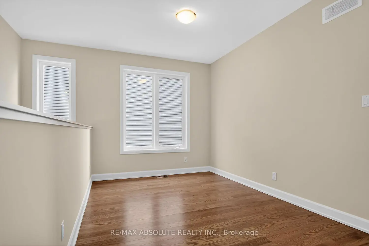 Additional image 4 of 379 Equinelle Drive