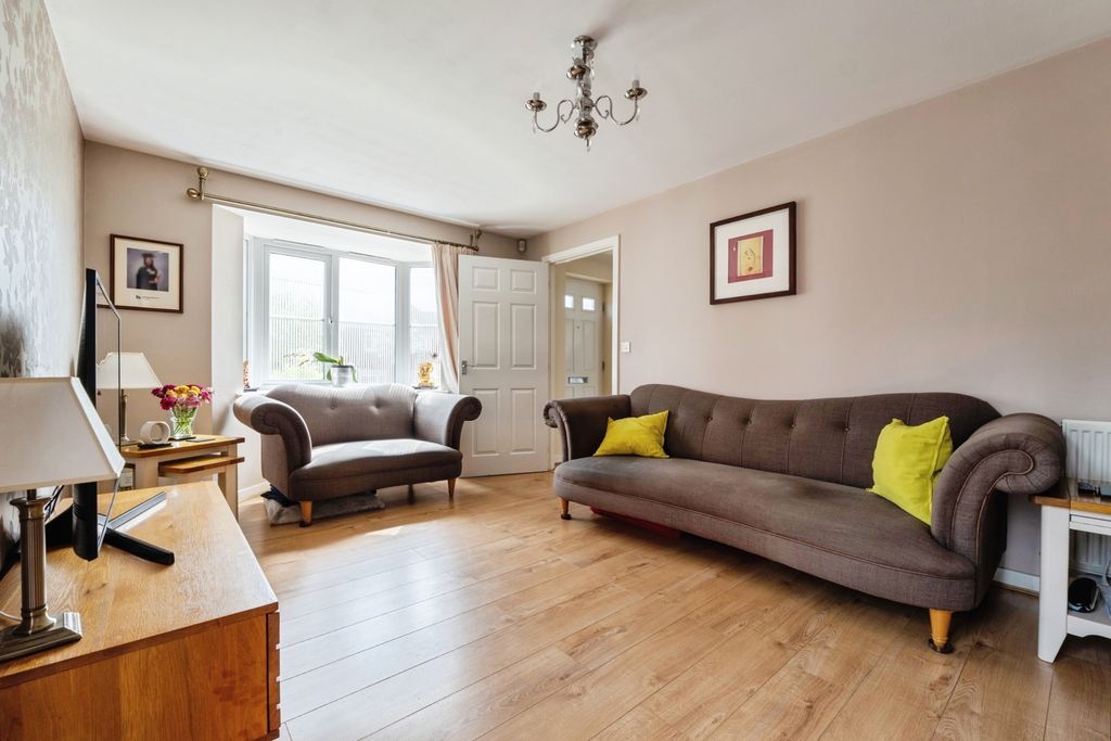 Additional image 3 of 4 bed detached house for salePasture Drive, Birstall, Leicester, Leicestershire LE4