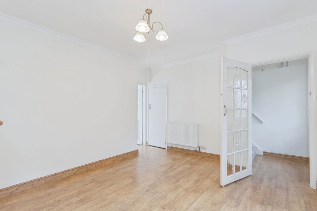 Additional image 3 of 3 bed semi-detached house for saleAstill Drive, Leicester LE4