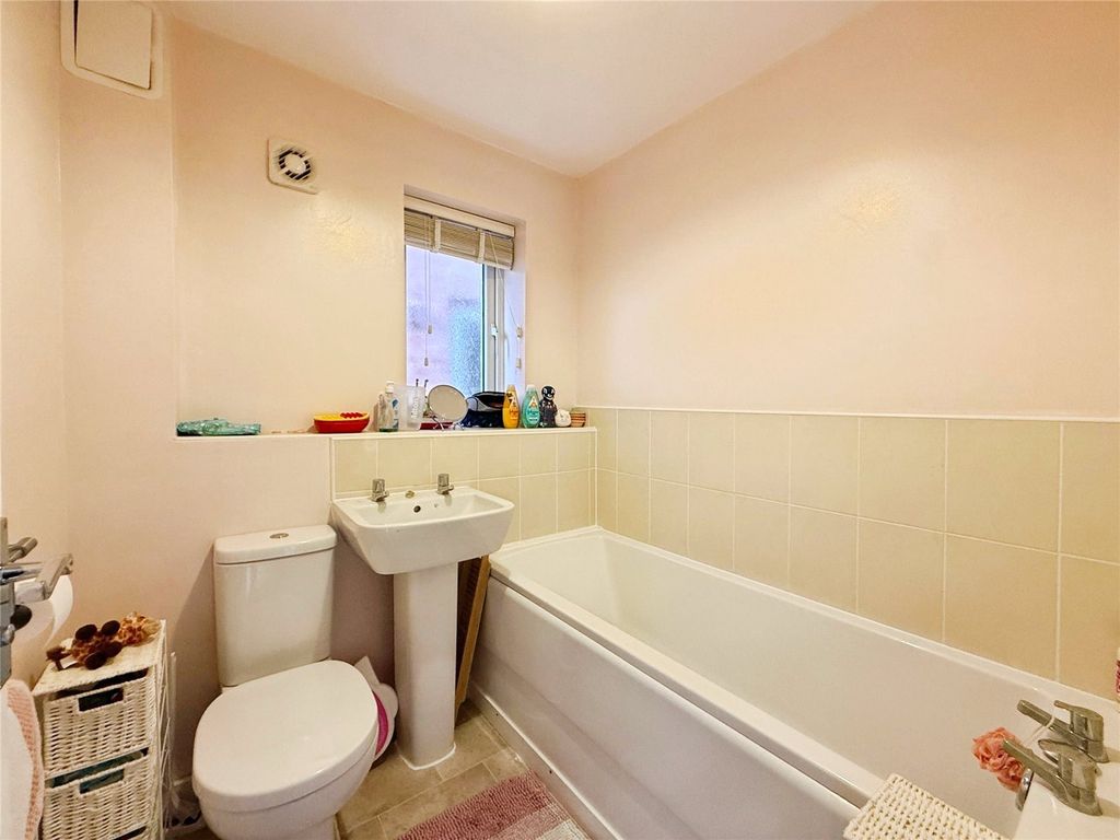 Additional image 11 of 3 bed semi-detached house for saleUpton Drive, Burton-On-Trent, Staffordshire DE14