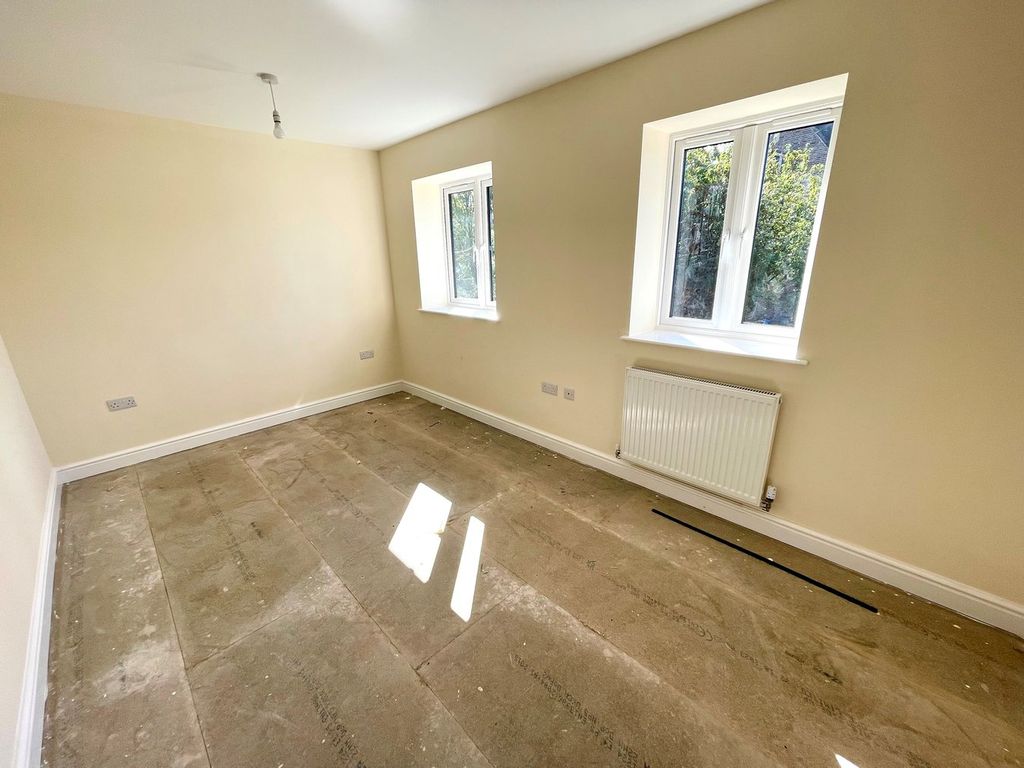 Additional image 8 of 3 bed semi-detached house for saleHill Street, Essington, Wolverhampton WV11