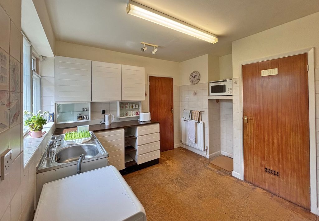 Additional image 5 of 4 bed detached bungalow for saleSandy Lane, Brewood, Stafford ST19