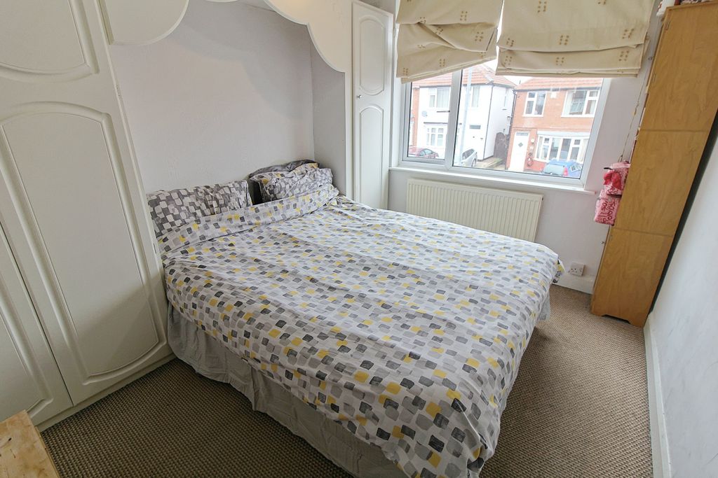 Additional image 7 of 3 bed semi-detached house for saleHenley Crescent, Braunstone Town, Leicester LE3