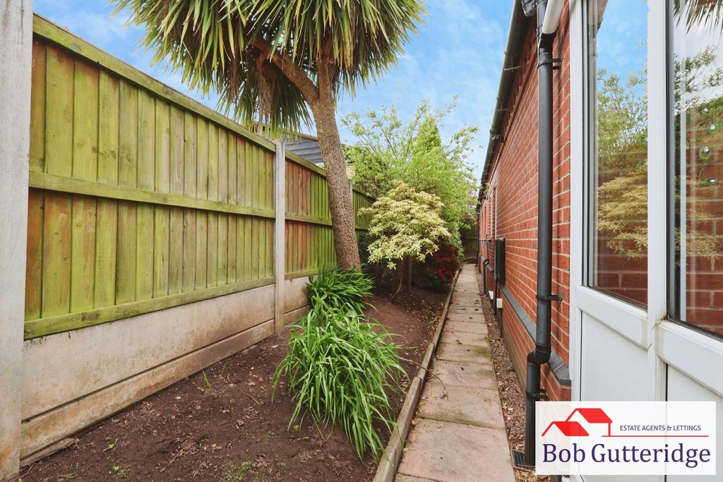 Additional image 26 of 3 bed detached bungalow for saleSeabridge Road, Seabridge, Newcastle ST5