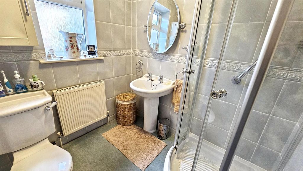 Additional image 11 of 2 bed detached bungalow for saleOakside Crescent, Leicester LE5