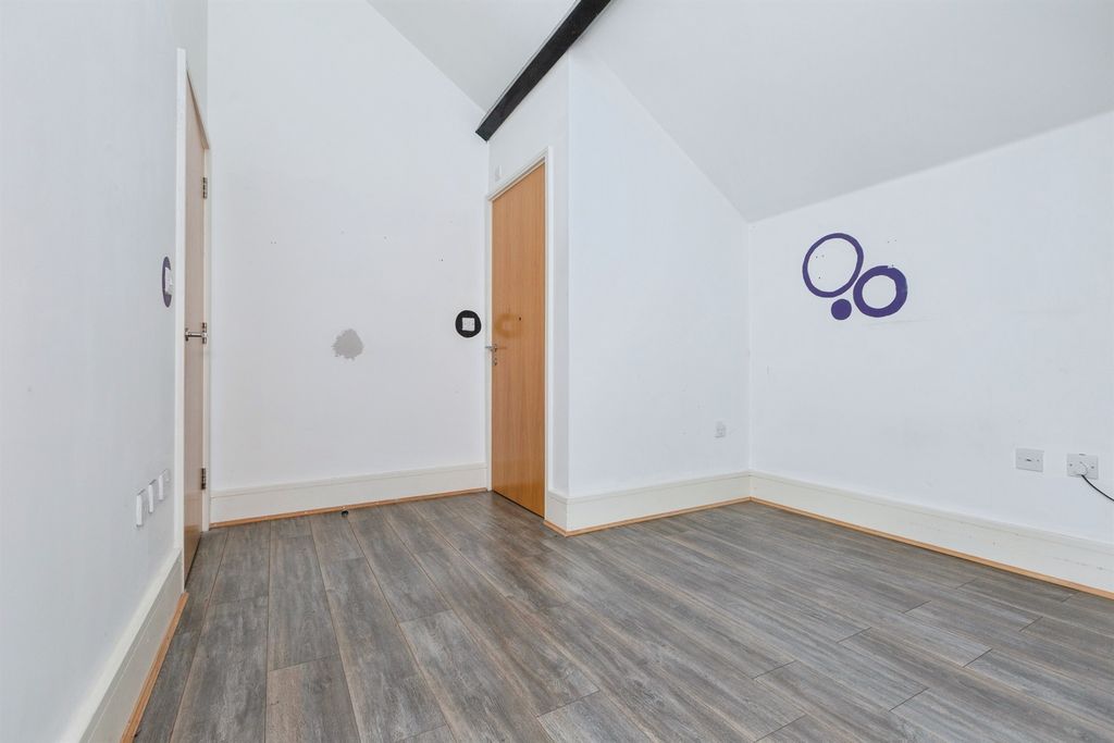 Additional image 7 of 2 bed flat for saleWimbledon Street, Leicester LE1