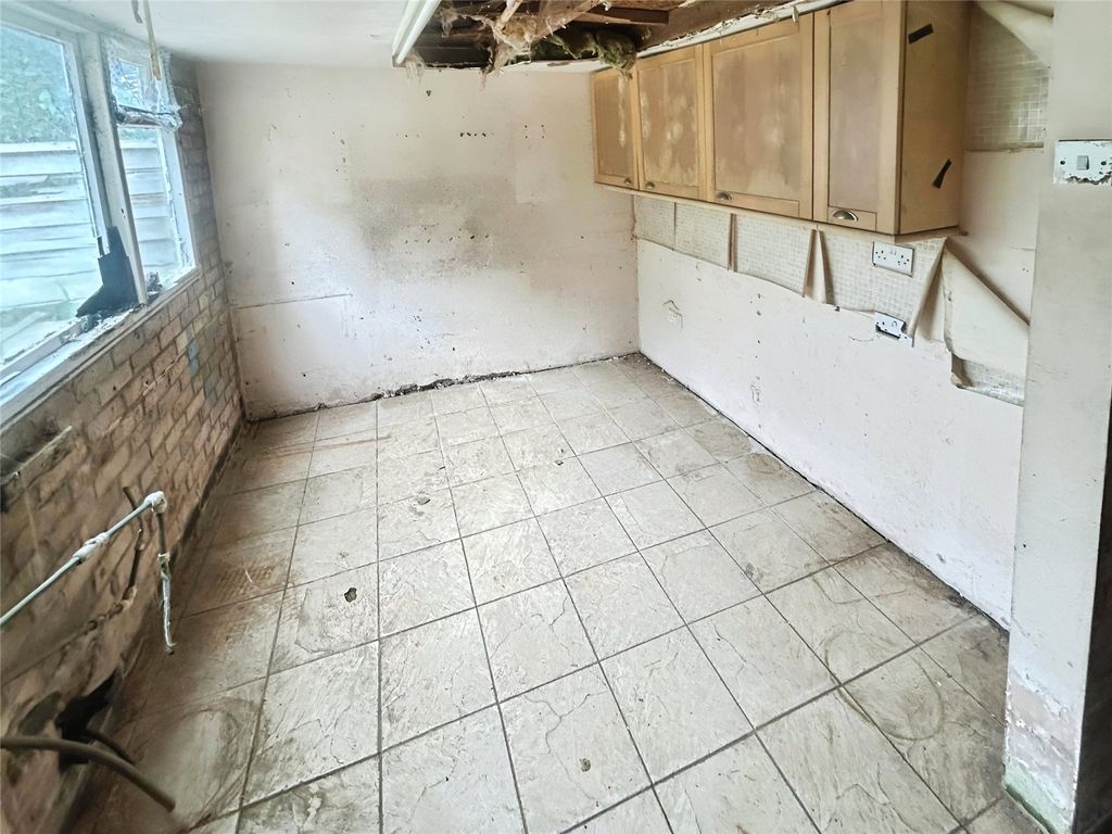 Additional image 7 of 3 bed semi-detached house for saleDunholme Avenue, Loughborough, Leicestershire LE11