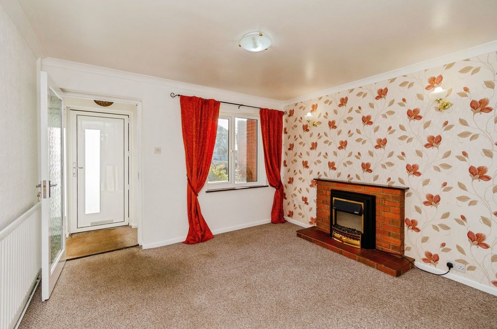Additional image 5 of 2 bed terraced house for saleKingsway Terrace, Essington, West Midlands WV11