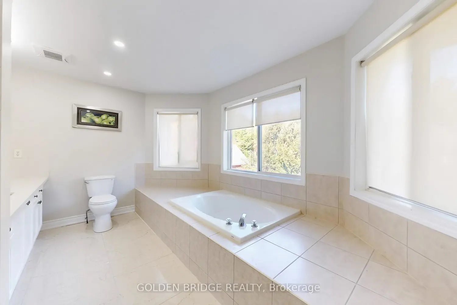 Additional image 10 of 158 Worthington Avenue