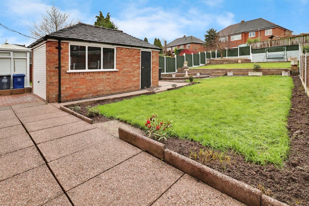 Additional image 19 of 2 bed semi-detached bungalow for saleBrookside Close, Newcastle Under Lyme ST5