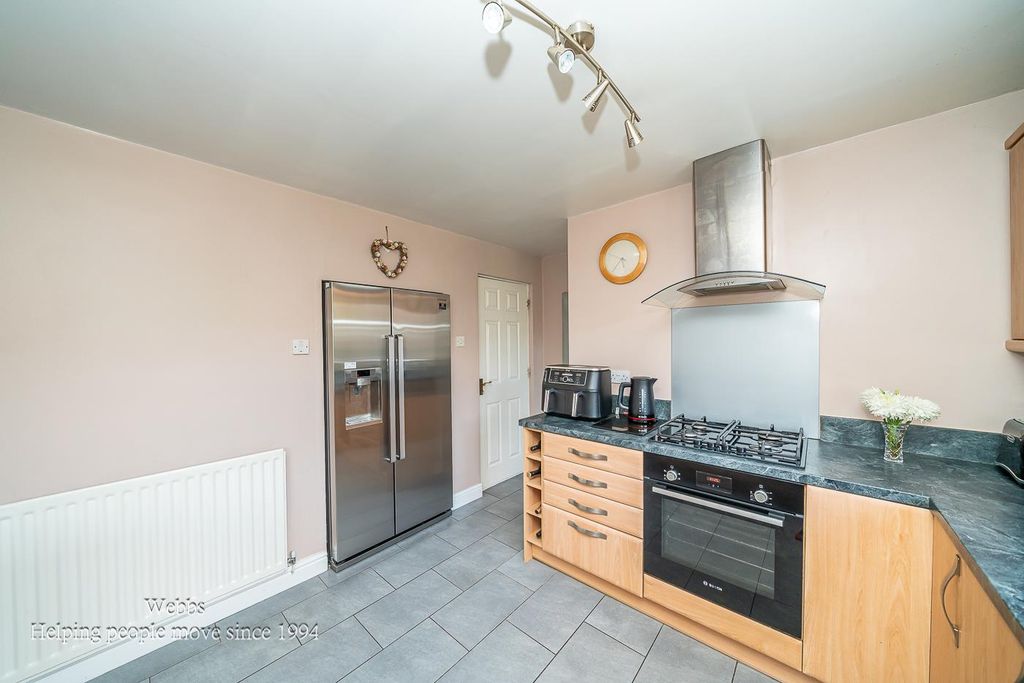 Additional image 12 of 4 bed detached house for saleThistledown Drive, Featherstone, Wolverhampton WV10