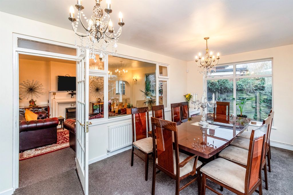 Additional image 10 of 3 bed detached house for saleYork Avenue, Finchfield, Wolverhampton WV3