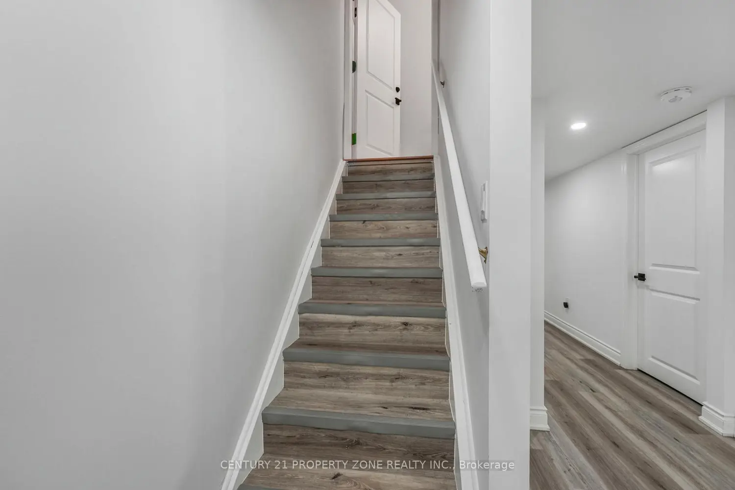 Additional image 13 of 59 Richwood Crescent