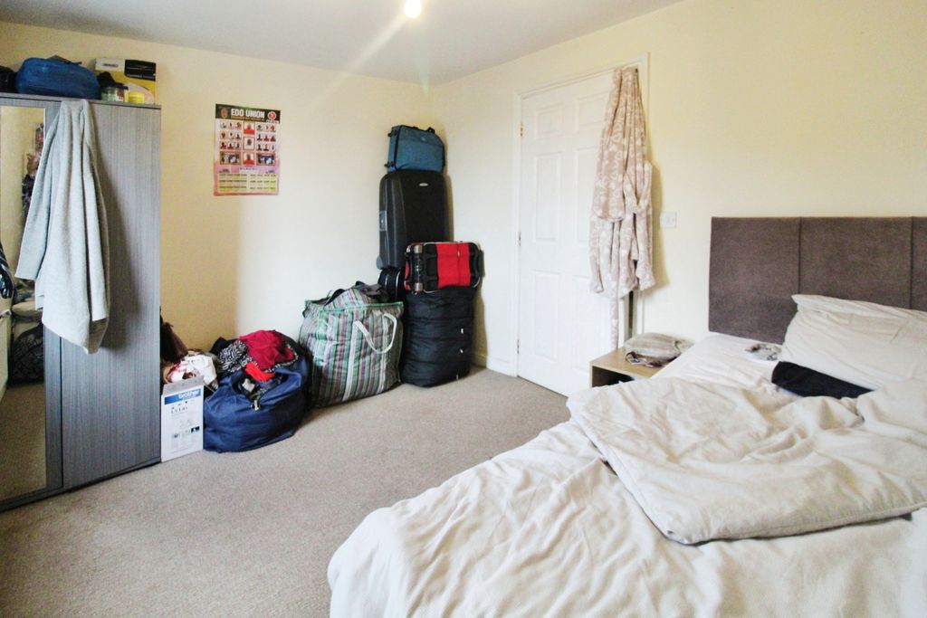 Additional image 6 of 2 bed flat for saleWalker Road, Walsall WS3