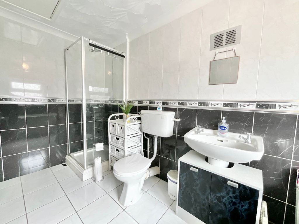 Additional image 22 of 3 bed semi-detached house for saleTempleton Avenue, Stoke-On-Trent ST2