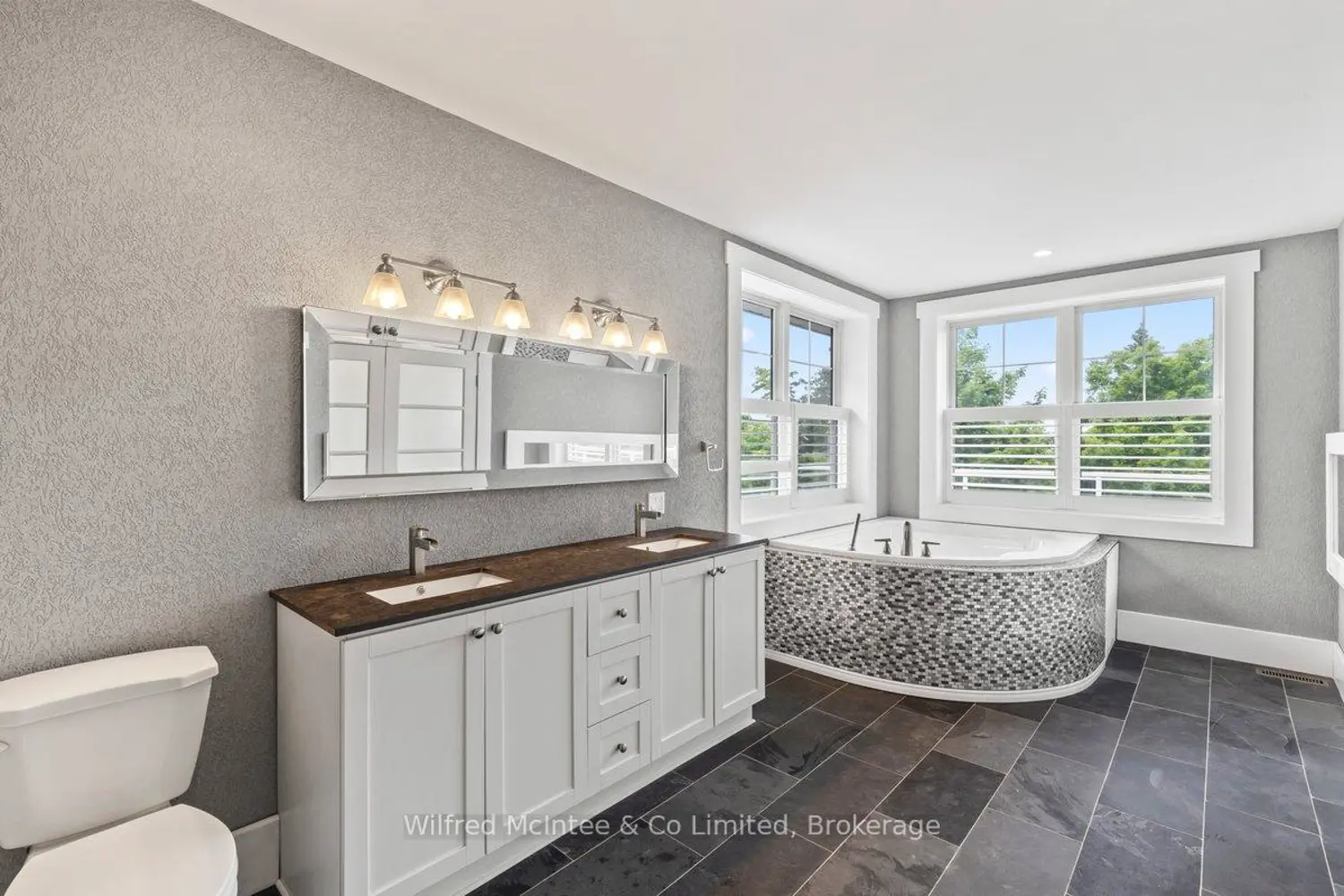 Additional image 6 of 545 Eckford Avenue