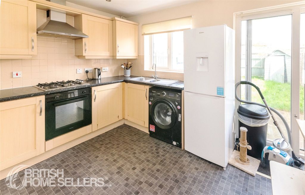 Additional image 4 of 3 bed semi-detached house for saleBarker Round Way, Burton-On-Trent, Staffordshire DE14