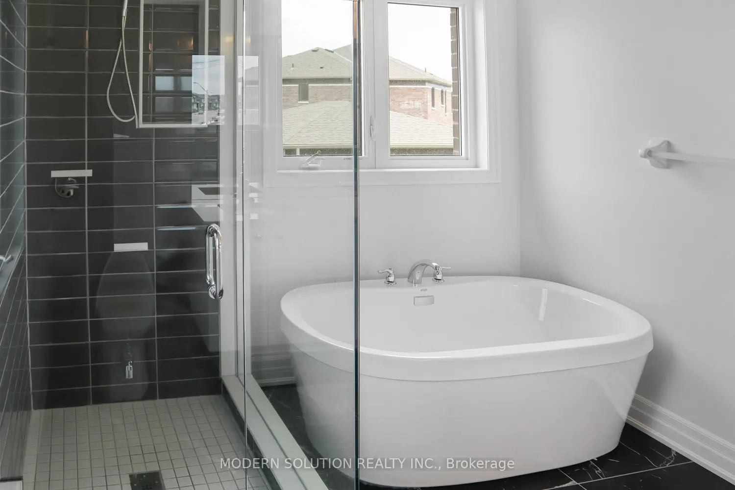 Additional image 11 of 58 Del Ray Crescent