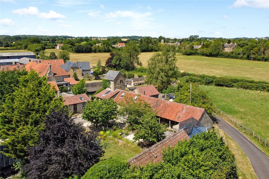 6 bed detached house for saleLower South Wraxall, Bradford-On-Avon, Wiltshire BA15