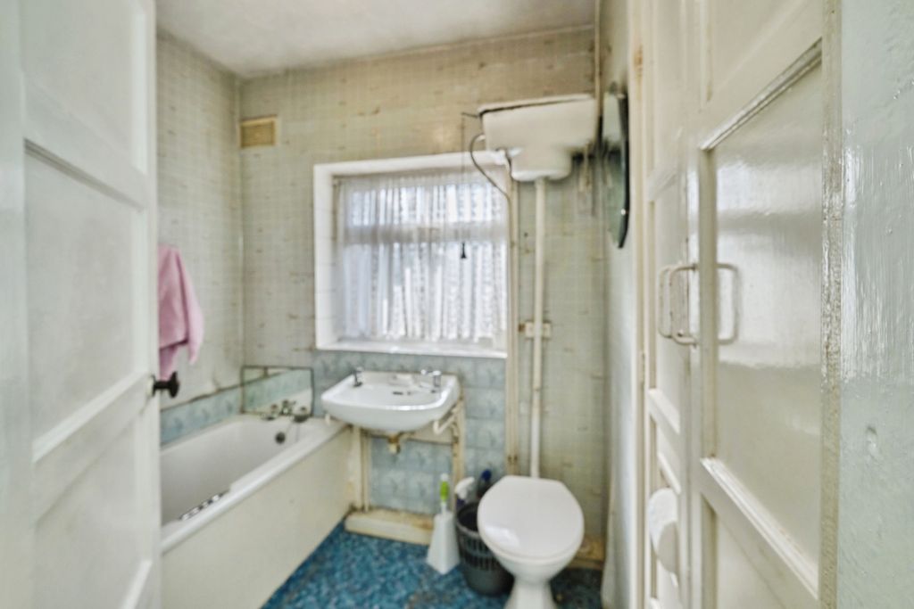 Additional image 14 of 3 bed semi-detached house for saleWeston Road, Lichfield, Staffordshire WS13