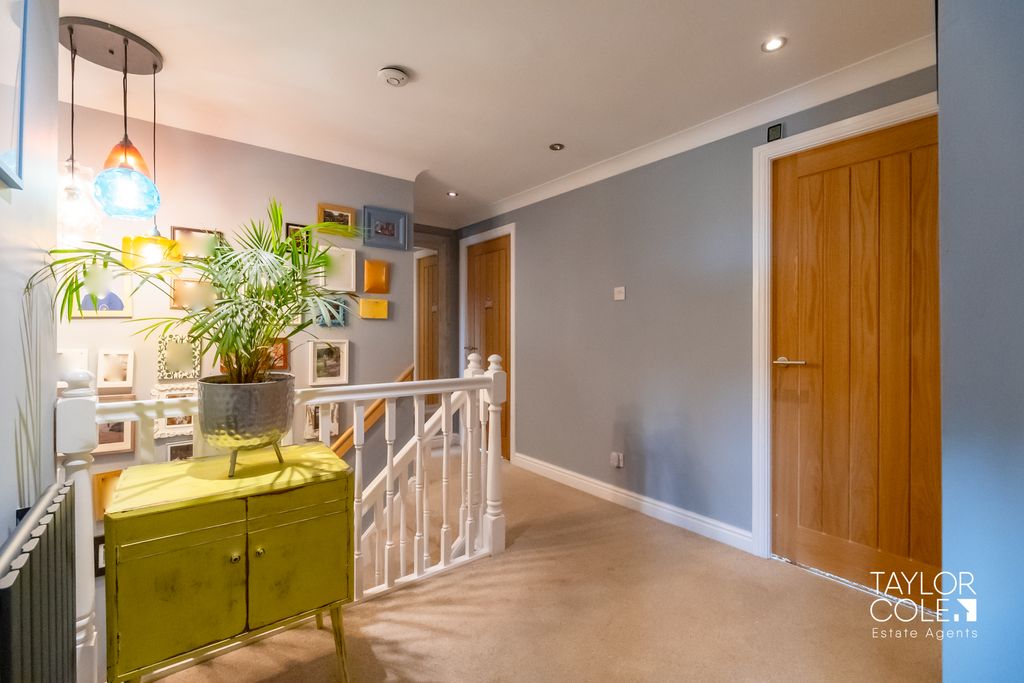 Additional image 23 of 5 bed detached house for saleShannon, Belgrave, Tamworth, Staffordshire B77