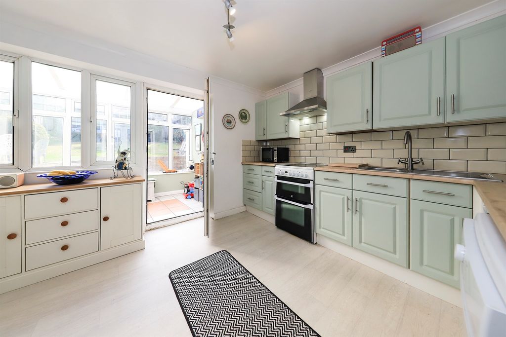 Additional image 3 of 4 bed link detached house for saleTong Close, Bishops Wood, Stafford ST19